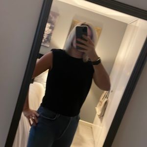 Aritzia’s Babaton Sleeveless Tee with Shoulder Pads